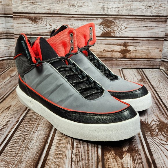 black and red uptowns